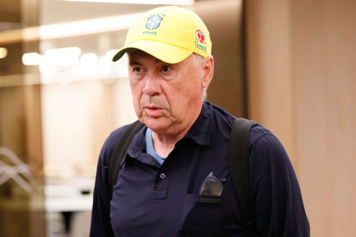 Карло Анчелотти вылетел в Рио, чтобы покрыть бразды правления бразильской сборной