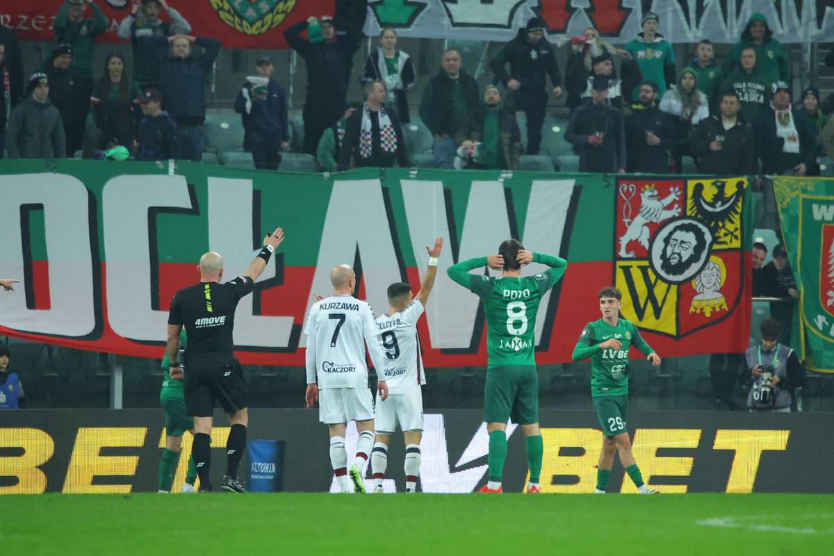 Трое желают купить Силезию Вроцлав. Следующий этап разговора и переговоров