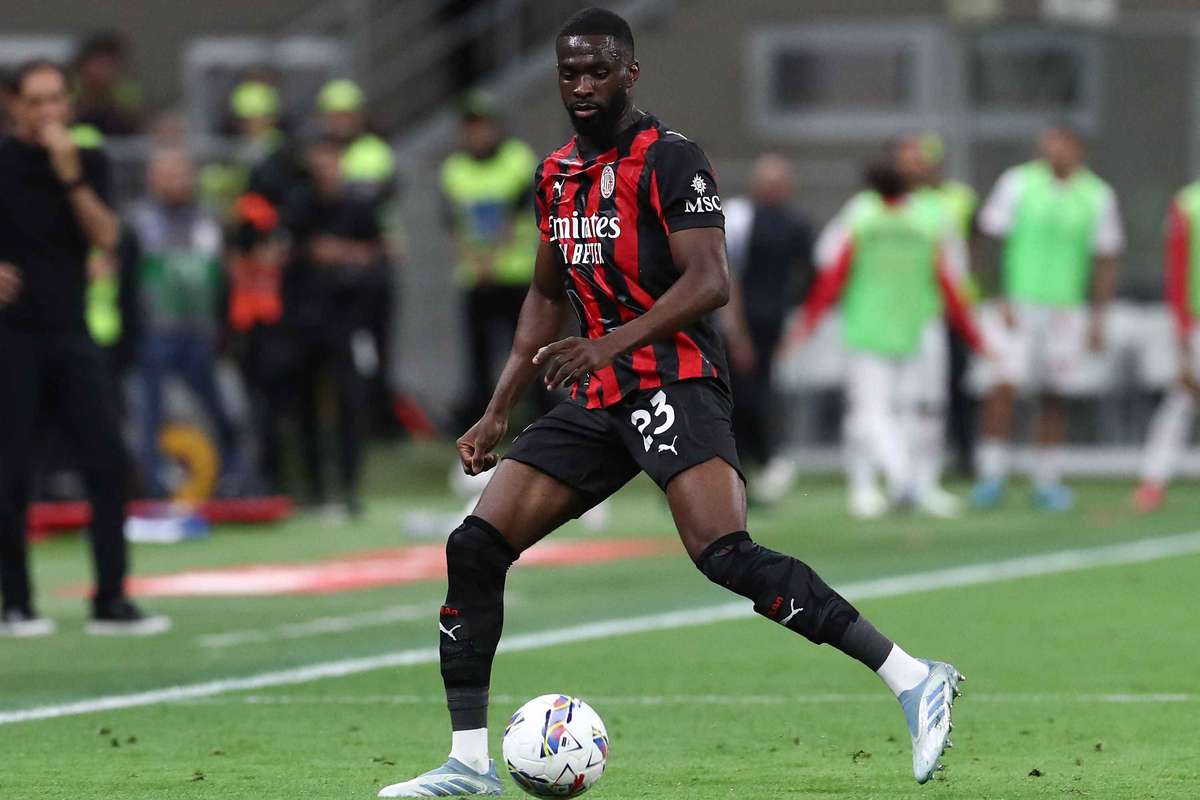 Тоттенхэм попытается снова получить томори. Зимой Милан отклонил предложение