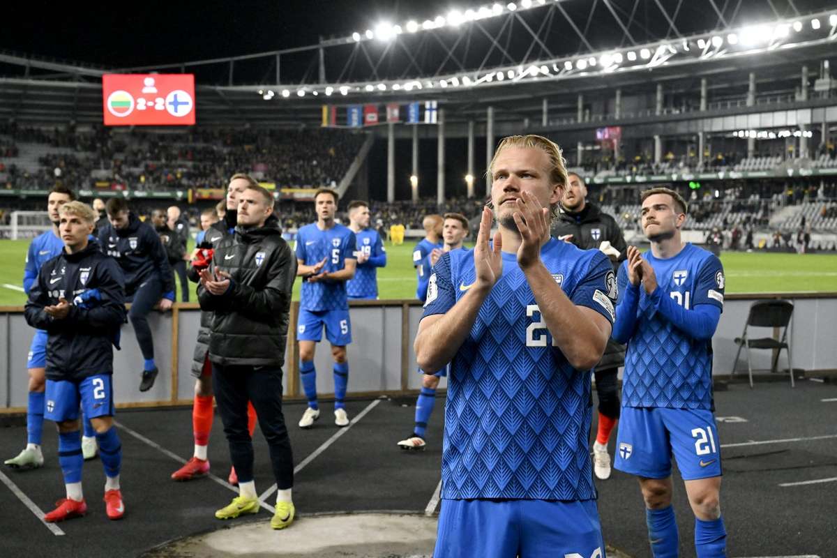 Финны готовятся к матчам с Нидерландами и Польшей ... хоккейный футбол