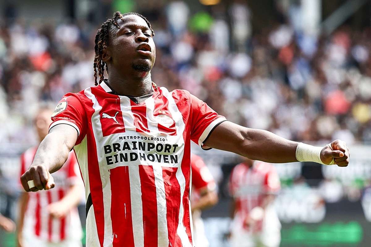 Леверкузен должен ответить на летний отъезд. Кто укрепит композицию немецкого бегуна?