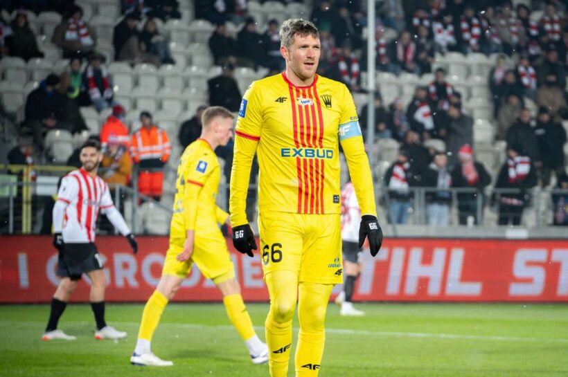 Милош Трояк перешел из короны в корейский ulsan hyundai, защитник будет играть в Kmś