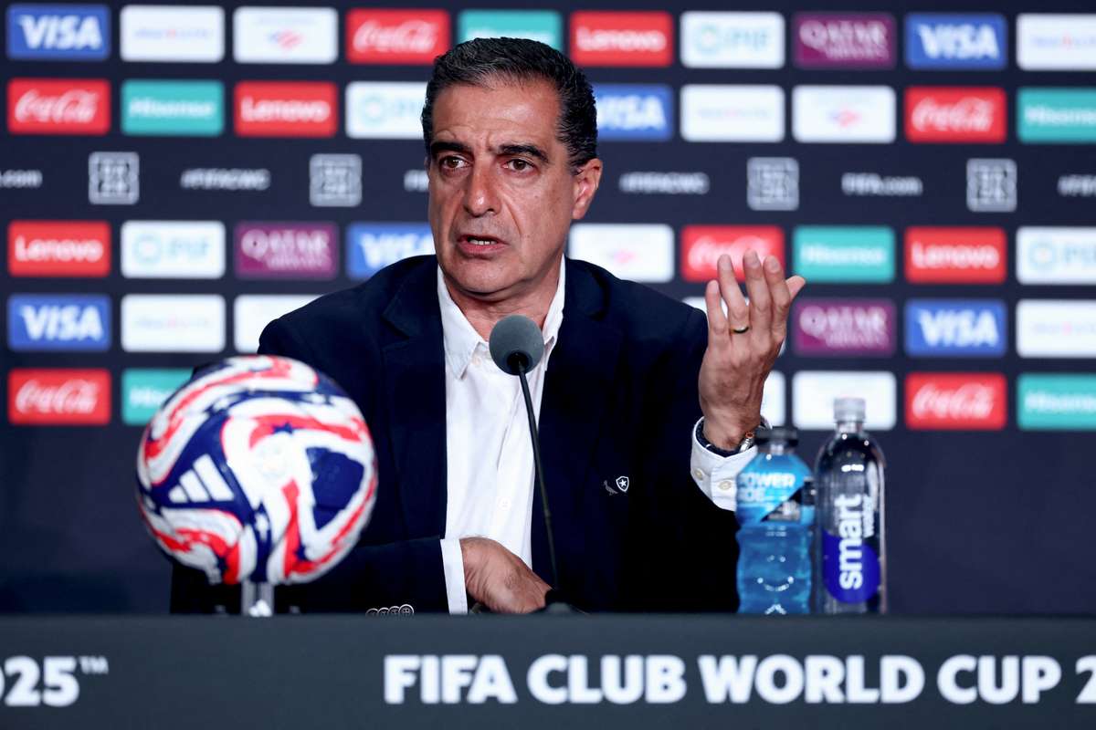 Тренер Botafogo потерял свою работу, несмотря на победы с PSG и Atletico