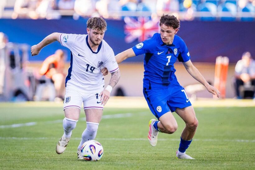 Немцы и датчана выиграли следующие матчи и продвинулись в квартал евро до 21