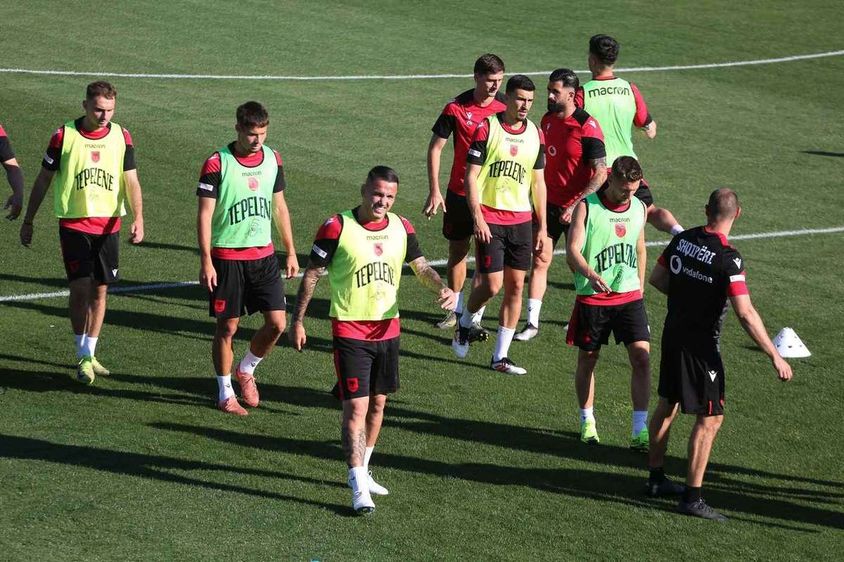 Напряженная ситуация в Тиране до матча против Сербии. Уникальные меры безопасности