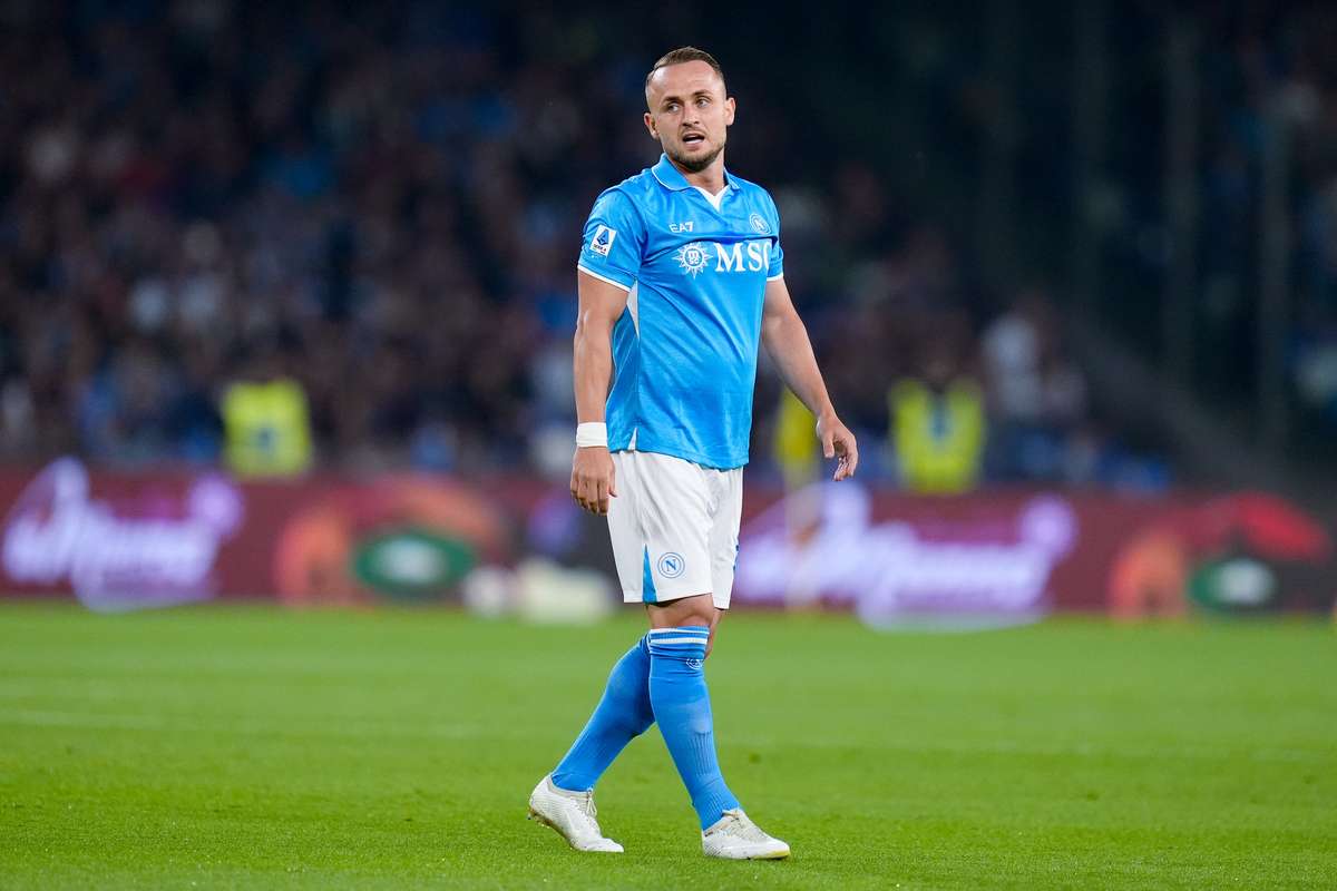 Лоботка: Я чувствую себя хорошо в Наполи, я бы ушел, только чтобы быть где -то лучше