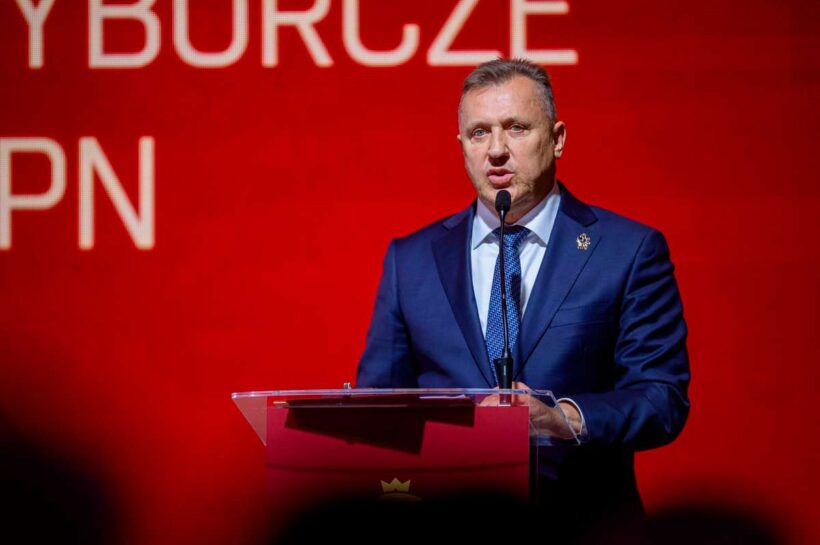 Кулесза остается президентом PZPN в течение следующих четырех лет, но сегодня он также потерпел неудачу