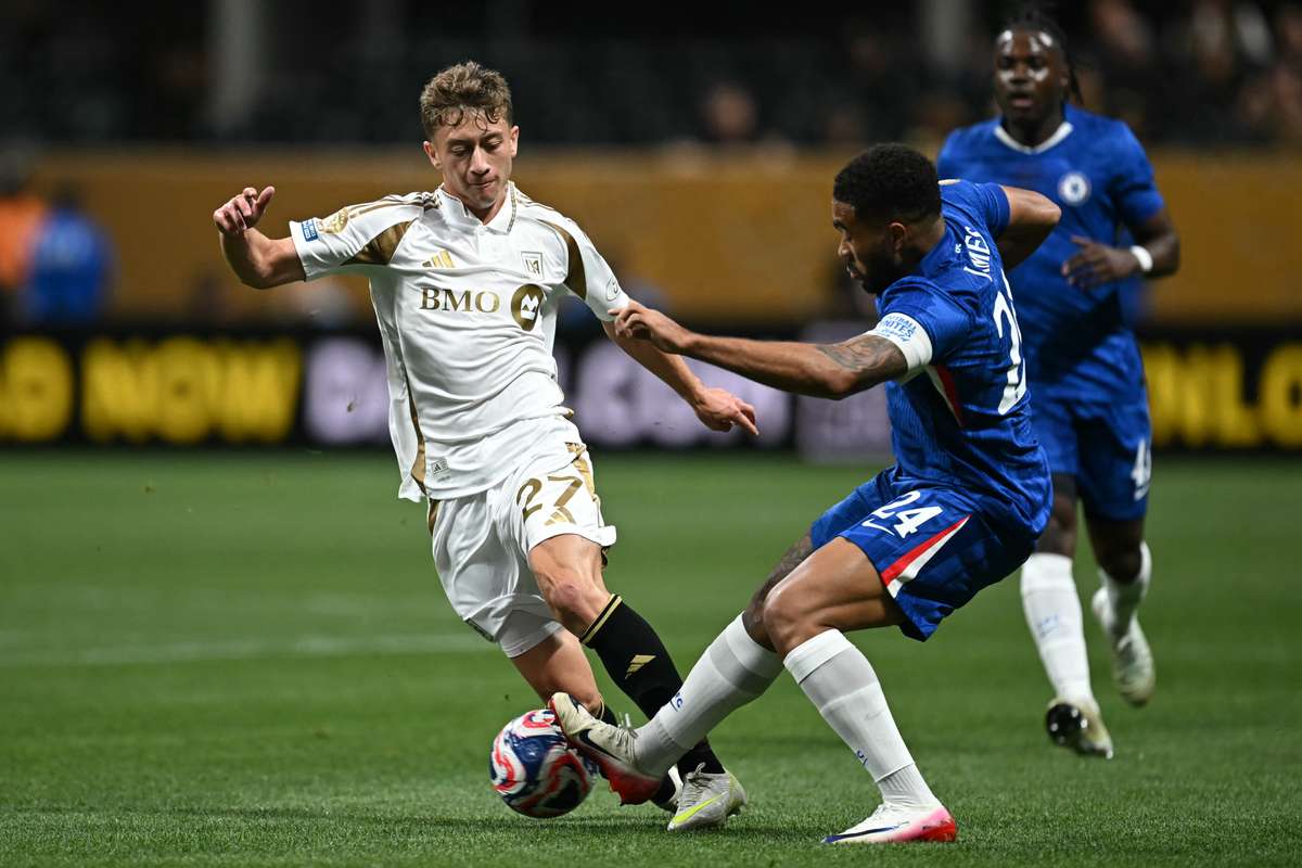 Чемпионат Live World Club: Челси ведет с Лос -Анджелесом