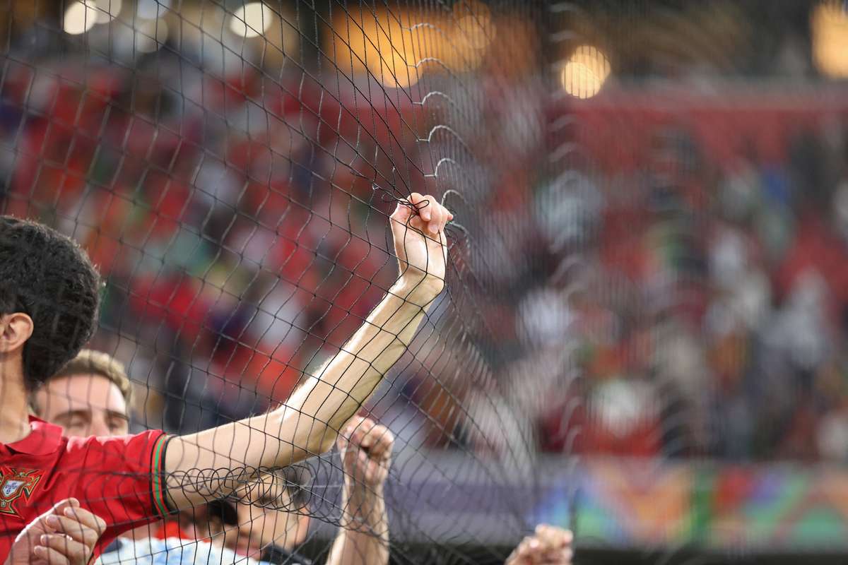 Трагедия во время финала Лиги Наций. Поклонник умер, который упал с стендов Allianz Arena