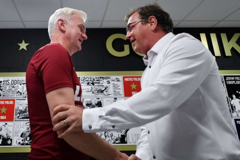 Неофициально: тренер городского полька, помощник Magiera и презентация в четверг