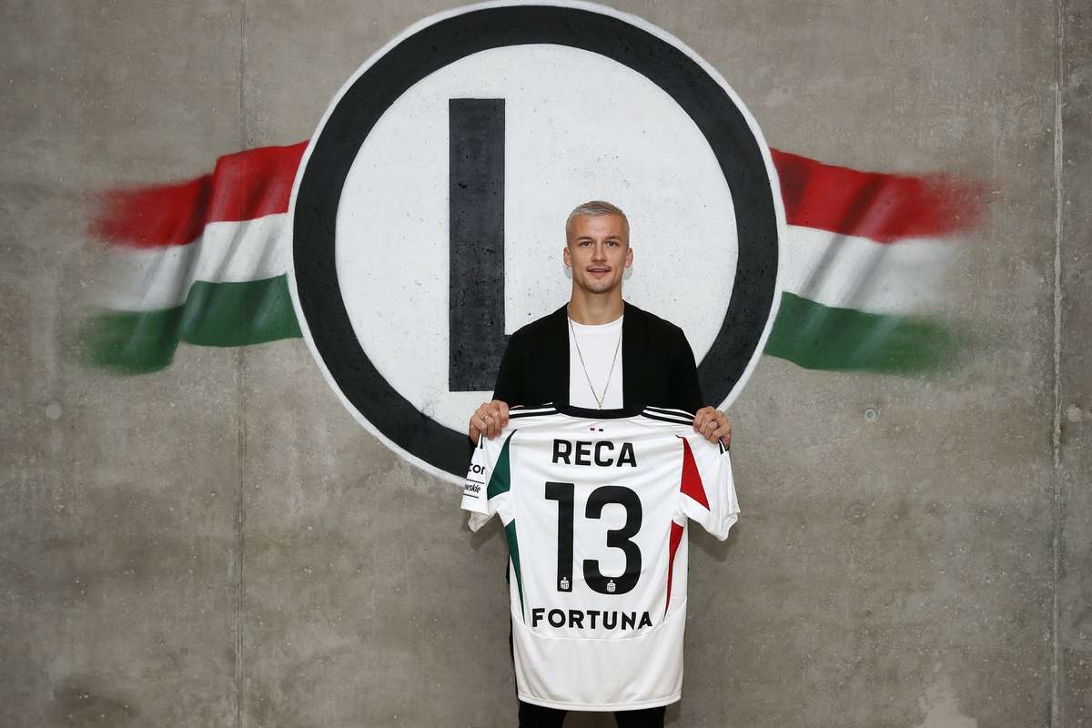 Официально: Arkadiusz Reca, однако, вернулся в Премьер -лигу, укрепляет Legia Warsaw