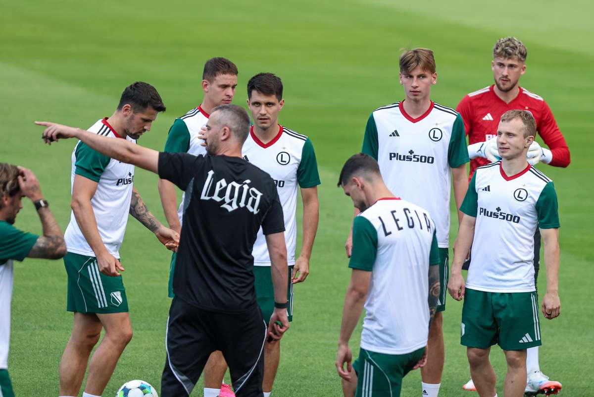 Legia, Raków и Jaga готовы к матчам 2 -й раунд El. LE и LK. В какое время шеста соответствовали?