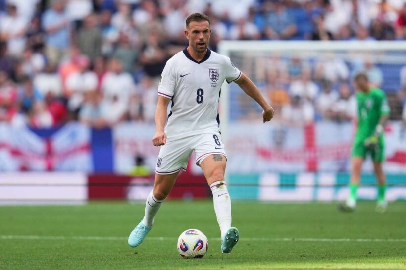 Официально: Брентфорд завершил передачу Джордана Хендерсона