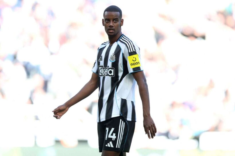 Исак покинет предварительный турне в Ньюкасле в связи с переводами