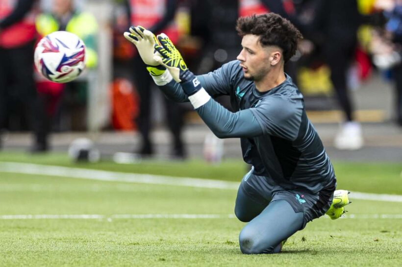 Траффорд возвращается домой. Молодой вратарь снова поставит в Манчестер Сити