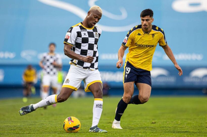 Радомик приобрел помощника из Boavista Porto, Ibrahim Camar с контрактом на два года