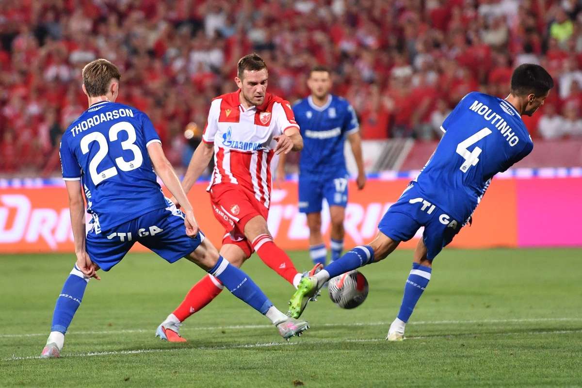 Лех возвращается из Белграда с вырубленной ничьей в конце, он будет играть за Лигу Европы с KRC Genk