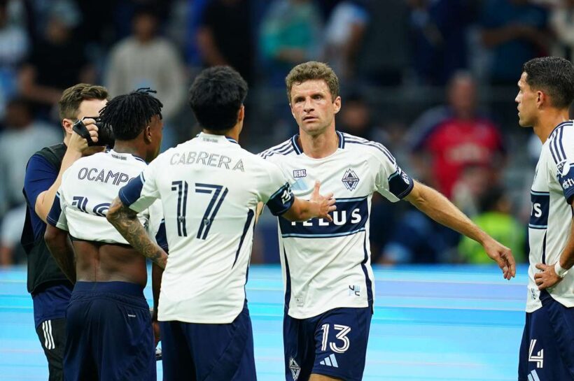 Томас Мюллер дебютировал в MLS для Ванкувера. Его цель не была признана, как только он вошел