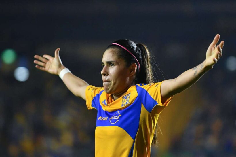 Мексиканка Лизбет Овалле - самый дорогой игрок в истории женского футбола