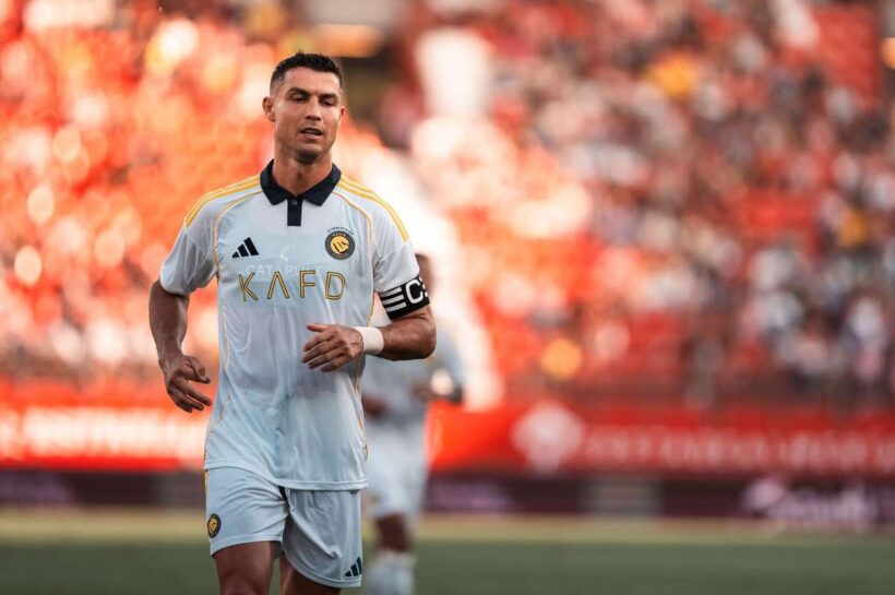 Поклонники в Индии взволнованы посещениями Месси и Роналду