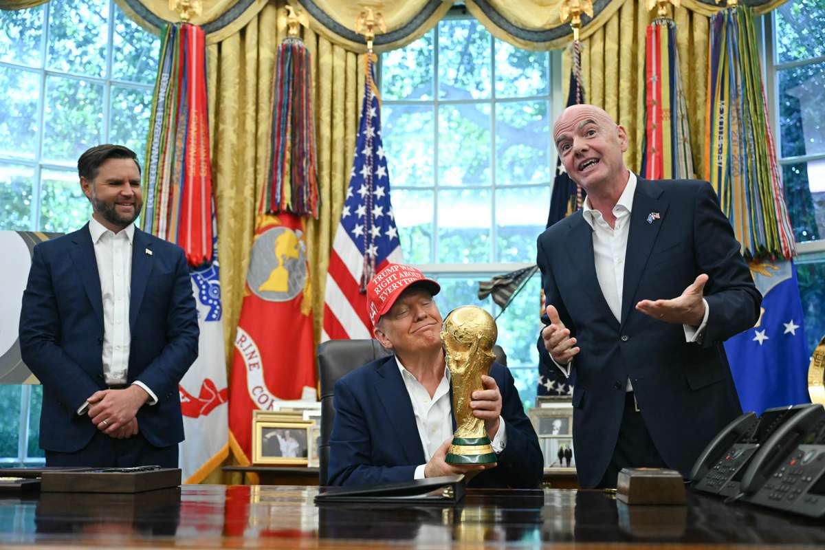 Дональд Трамп объявил дату рисования между чемпионатом мира 2026 года, церемония состоится в Вашингтоне