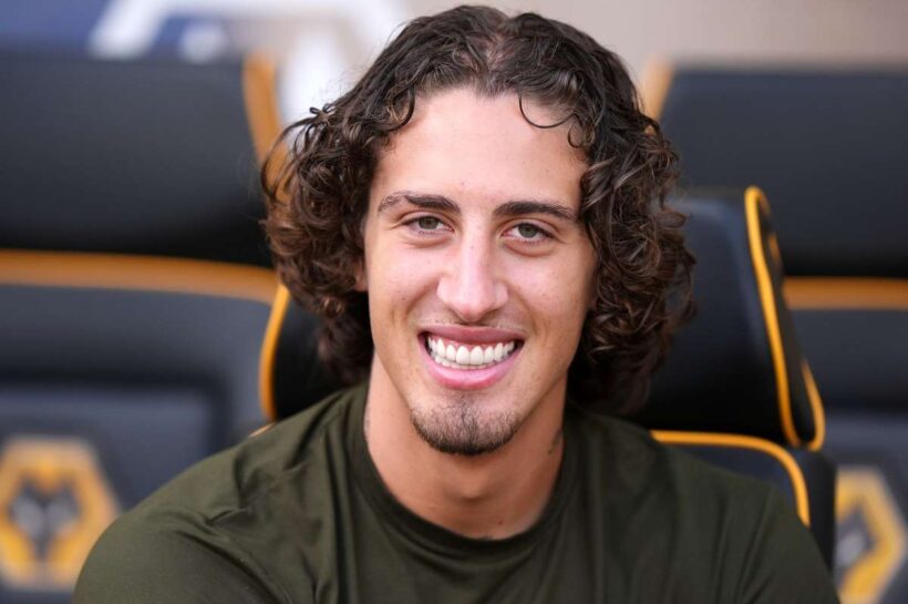 Укрепление атаки Боруссии Дортмунд, Фабио Сильва проходит из Вулверхэмптона