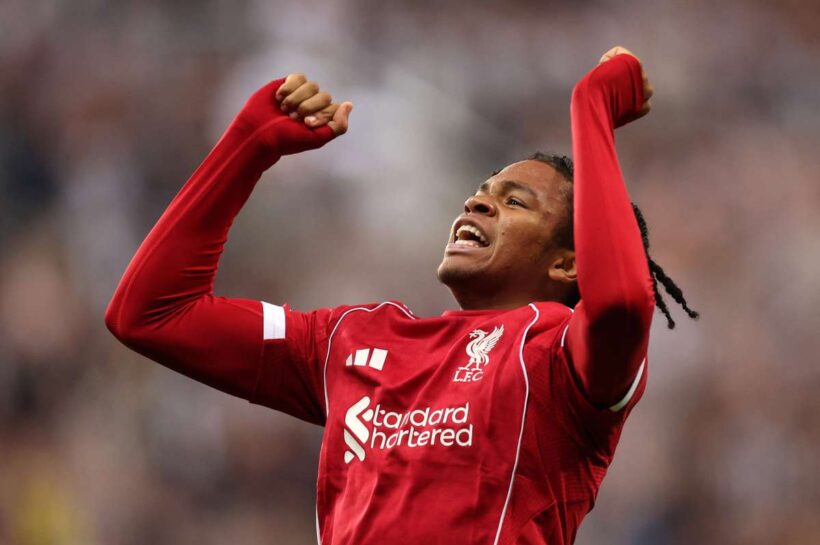 16-летний спасает Ливерпуль в дополнительное время, Храбрый Ньюстел победил