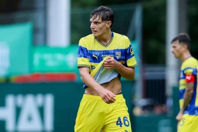 Ливерпуль все еще укреплен, слот подтверждает прибытие Леони. Он доволен приготовлением