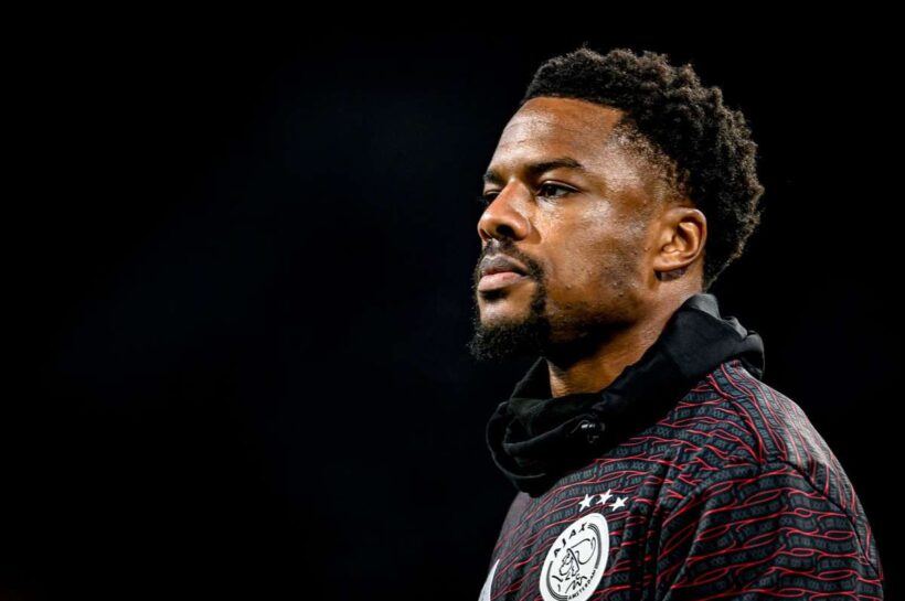 Путаница вокруг Акпомы. Три английских клуба борются за нападающего Ajax