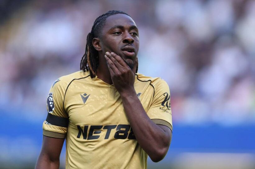 Арсенал берет на себя передачу Тоттенхэма, существует соглашение с Эберхимом Эзе