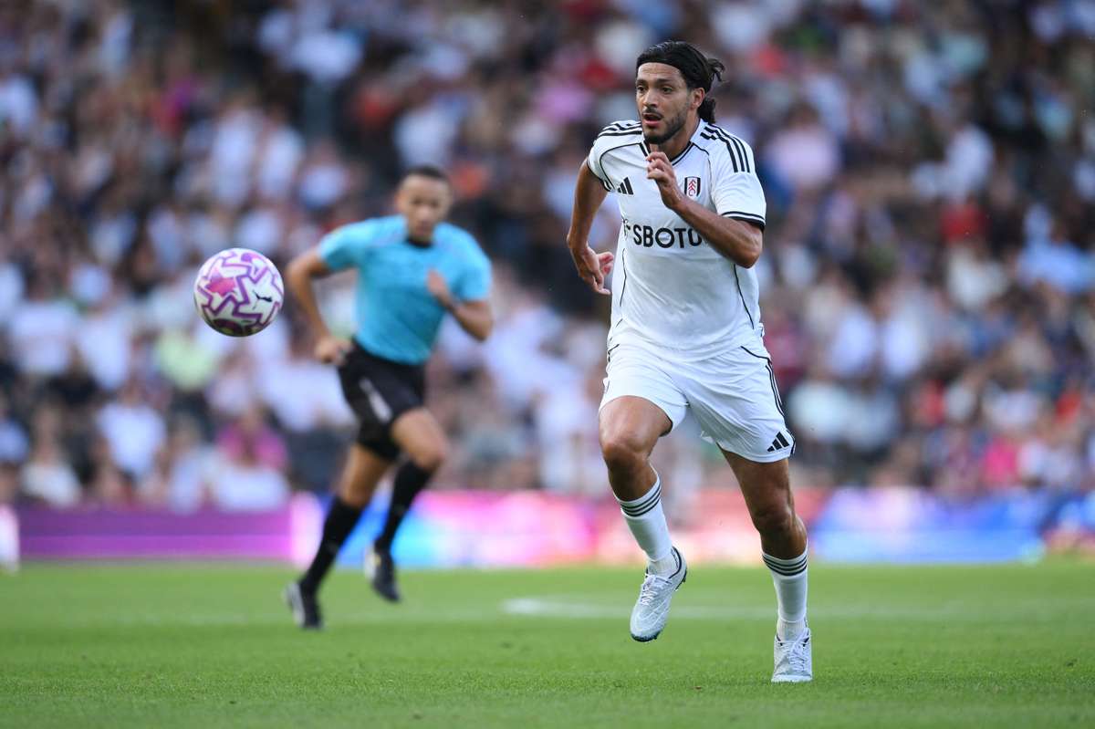 Рауль Хименес набрал 200 -й матч в играх Премьер -лиги