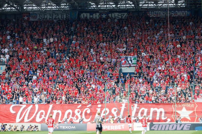 Вход 7 -го раунда 1 -й лиги. Хит в Кракове с набором зрителей, старейшим дерби Силезии