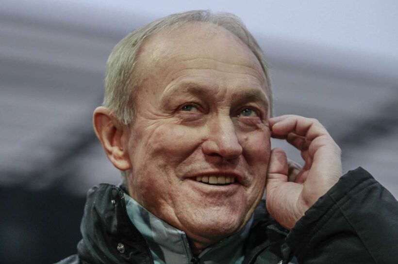 На стадионе Widzewa на стадионе Widzewa будет улица Франсска. Городской совет был единодушным