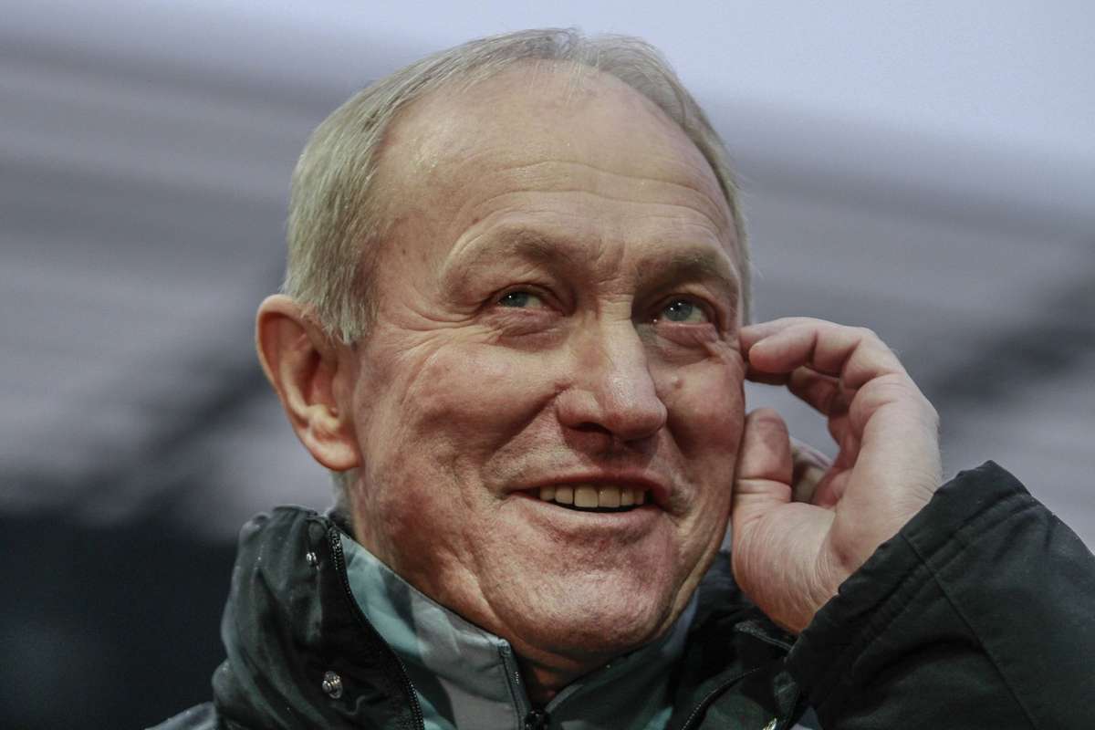 На стадионе Widzewa на стадионе Widzewa будет улица Франсска. Городской совет был единодушным