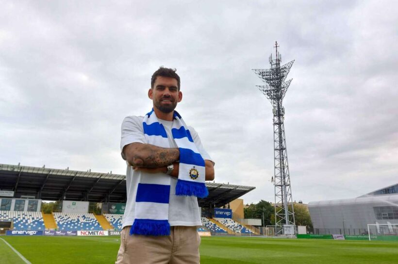 Победитель лиги Европы снова в Польше, Израиль Пуэрто, новый игрок в стал