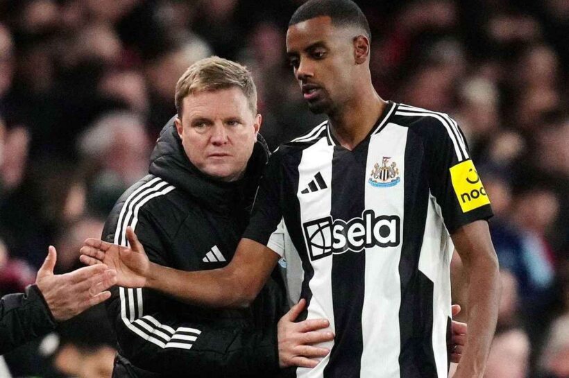 Хоу говорит, что отношения с Исаком были «трудными» до переноса в Ливерпуль