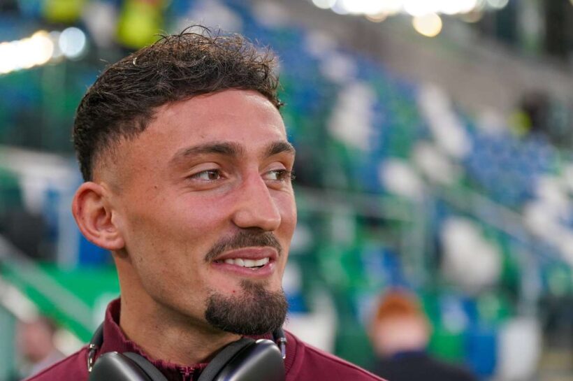 Швейцарский Энди Зецири, футболист с прошлым в Брайтоне, новый нападающий Видзева Лодзи