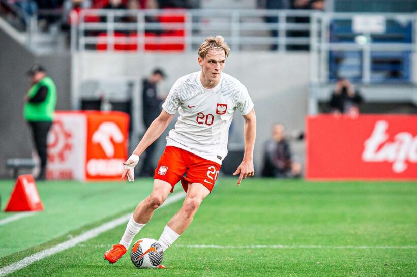 Поражение от Португалии в элитной лиге, молодые годы, выиграв в рейтинге