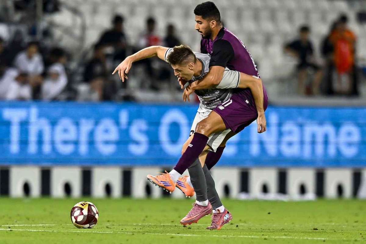 Krzysztof piątek спасает ничью со звездой аль-Ахли, вторым голом шеста в Лиге чемпионов