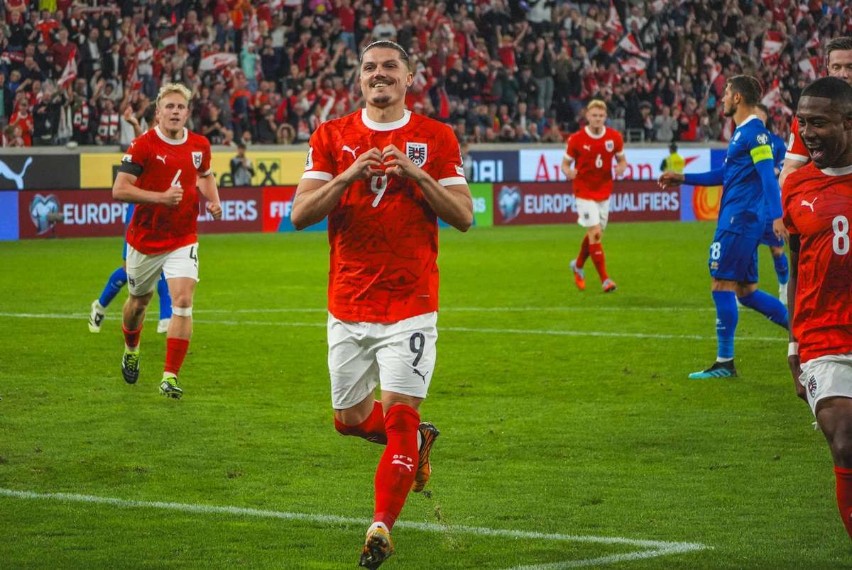 Ирландия была ничьей с Венгрией, представление Австрии немного лучше, чем Кипр