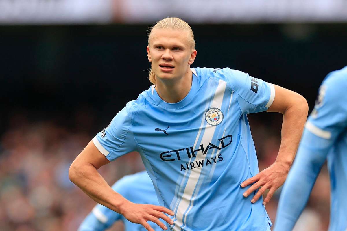 Haaland побил рекорд Сольскаера с двумя голами против Бернли