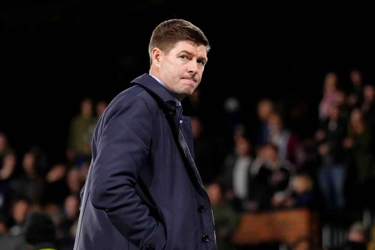 Джеррард отклоняет возможность вернуться в Рейнджерс после предложения заменить Мартина