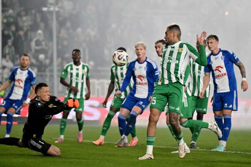 Подарок для болельщиков был близок, но в итоге Радомяк рисует только к 115-летию клуба