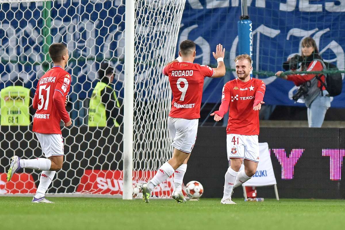 Анонс 13 тура 1 лиги. Шанс для краковского дуэта уйти от соперников