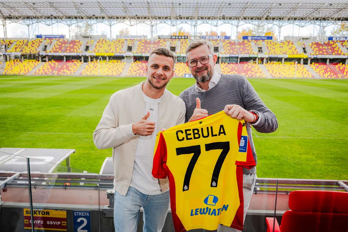 Сентиментальное возвращение из безвестности: Марцин Чебула подписал контракт с «Короной Кельце».