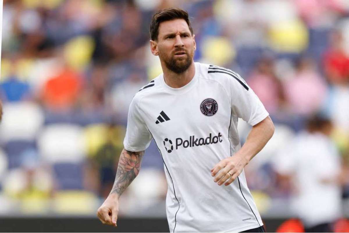 Официально: Лео Месси продлил контракт с Интер Майами