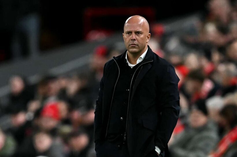 Слот защищает выбор состава «Ливерпуля» после вылета из Кубка лиги.