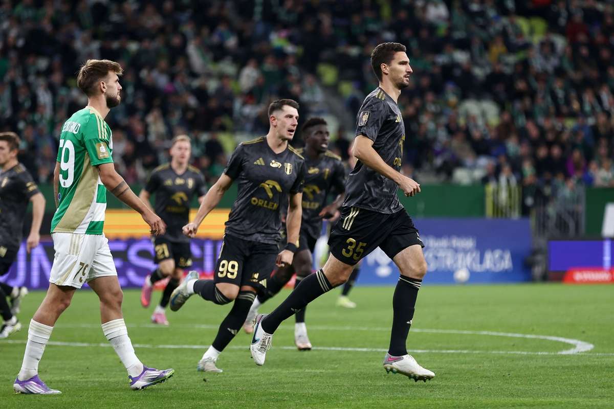 Пятница с Экстракласой: Каминьский спасает Висла Плаука. Глаза дебют тренера Погонь