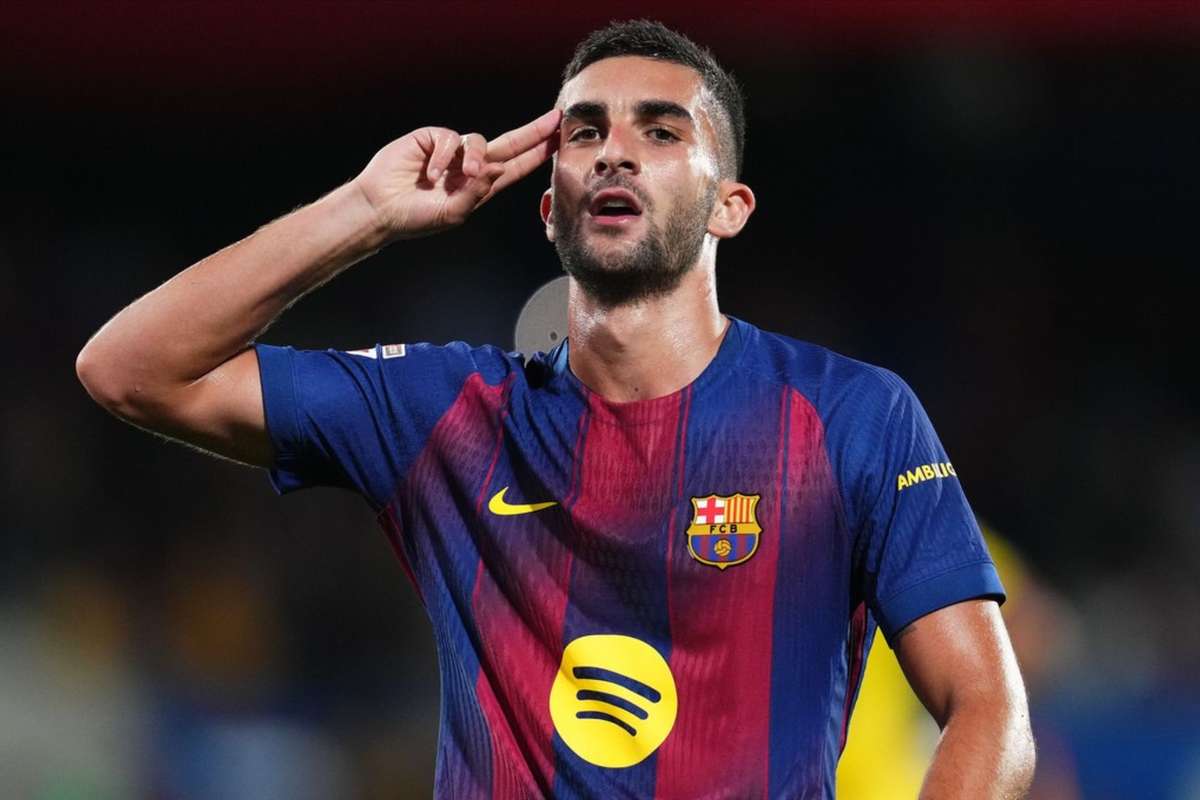 Ферран Торрес о Левандовском: «Мы боремся за одну и ту же позицию, но всегда в хорошей атмосфере»