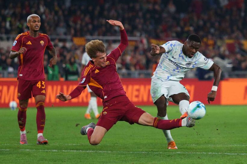 Зилковски и Зелински выступили новыми лидерами «Интера» после победы над «Ромой».